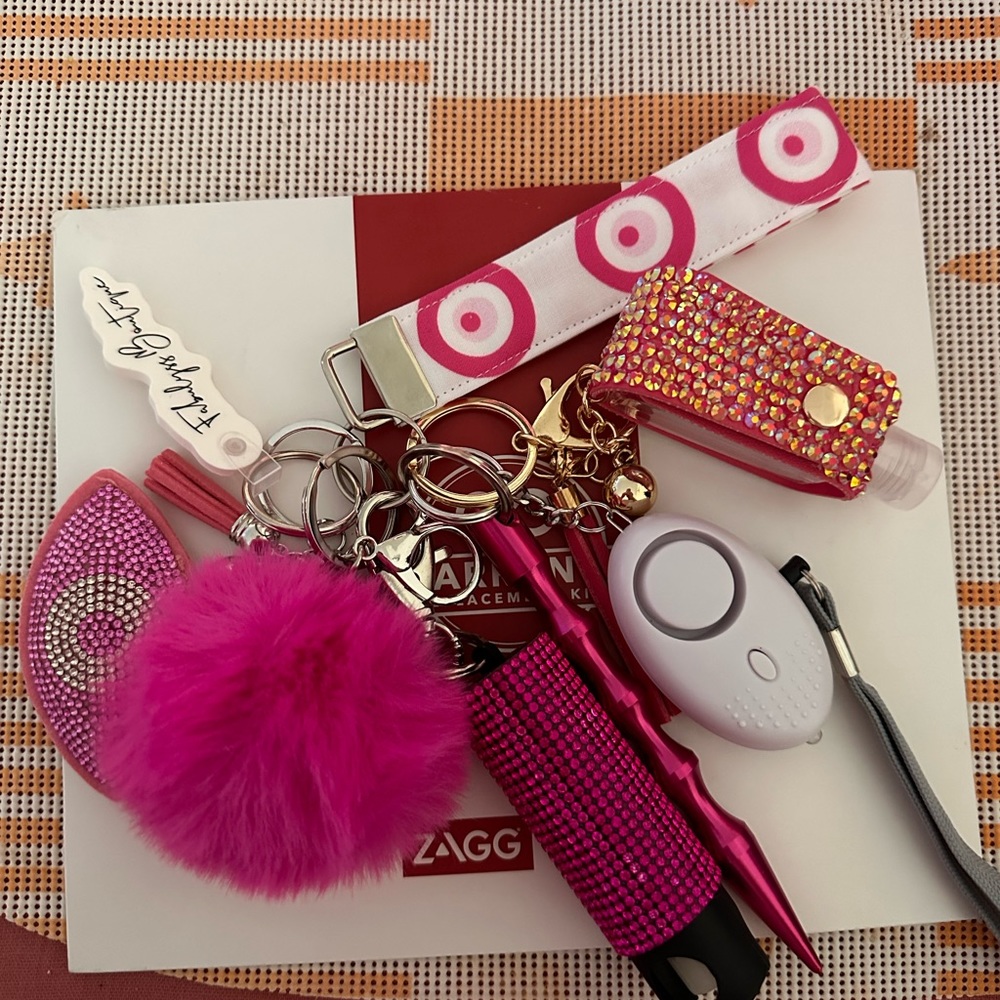Safety keychain